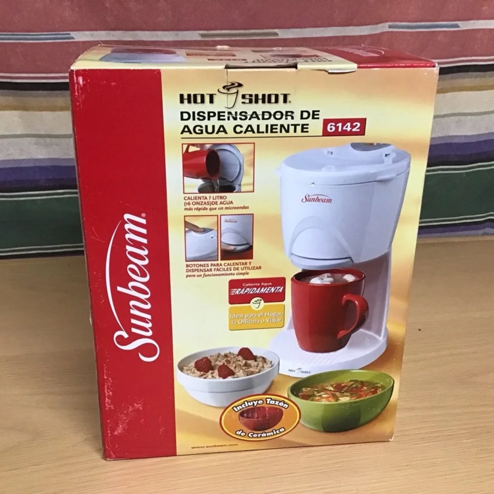 Sunbeam Hot Shot Water Dispenser 6142 White 16oz Heats Fast W/Ceramic Bowl NEW - Picture 3 of 6
